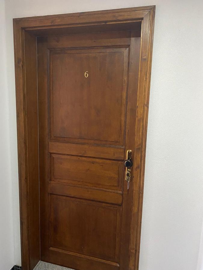 Zimmervermietung Abir Дрезден Екстериор снимка